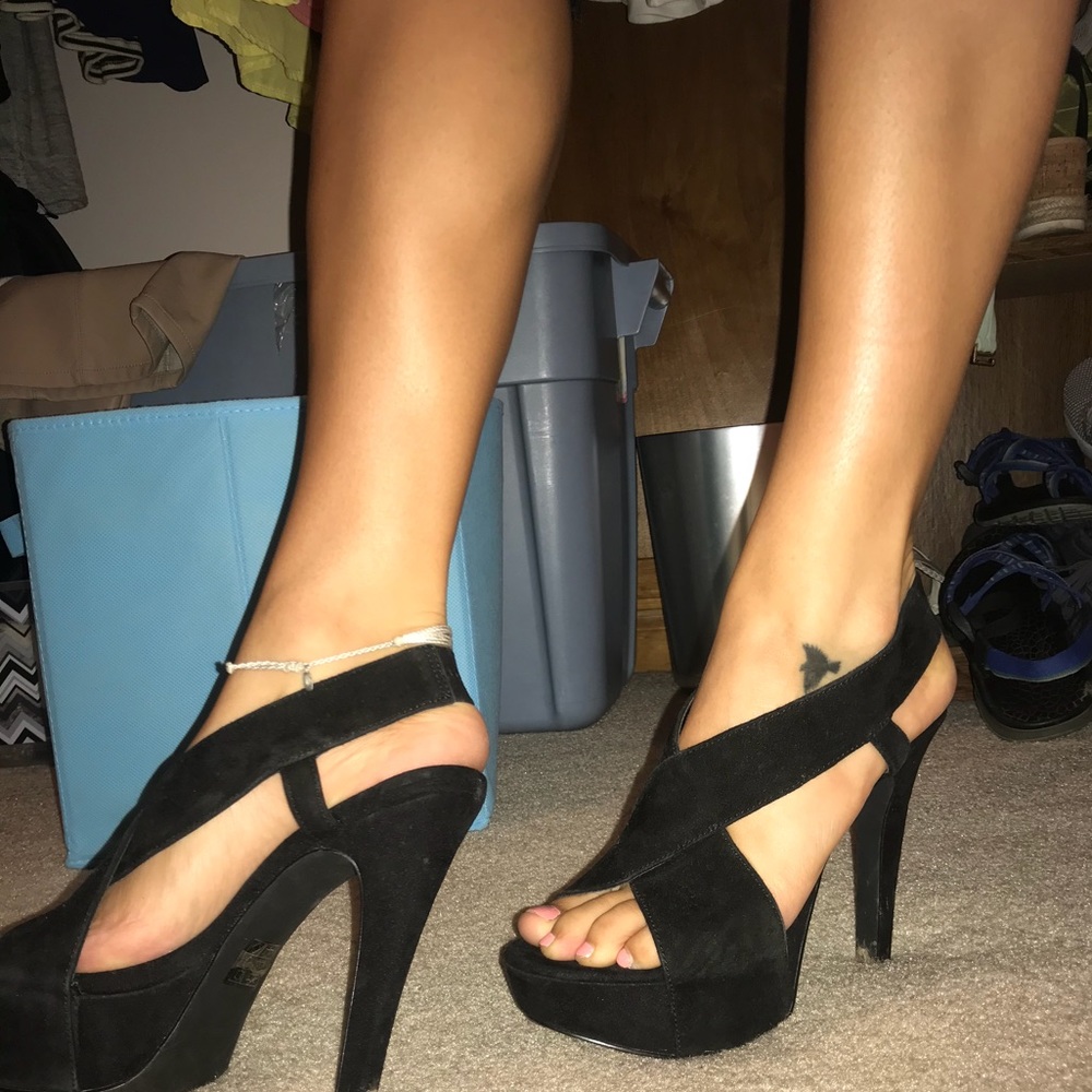 Eva & Zoe Black Heels